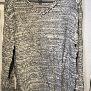 Rock & Republic Marled Gray V-Neck Sweater
